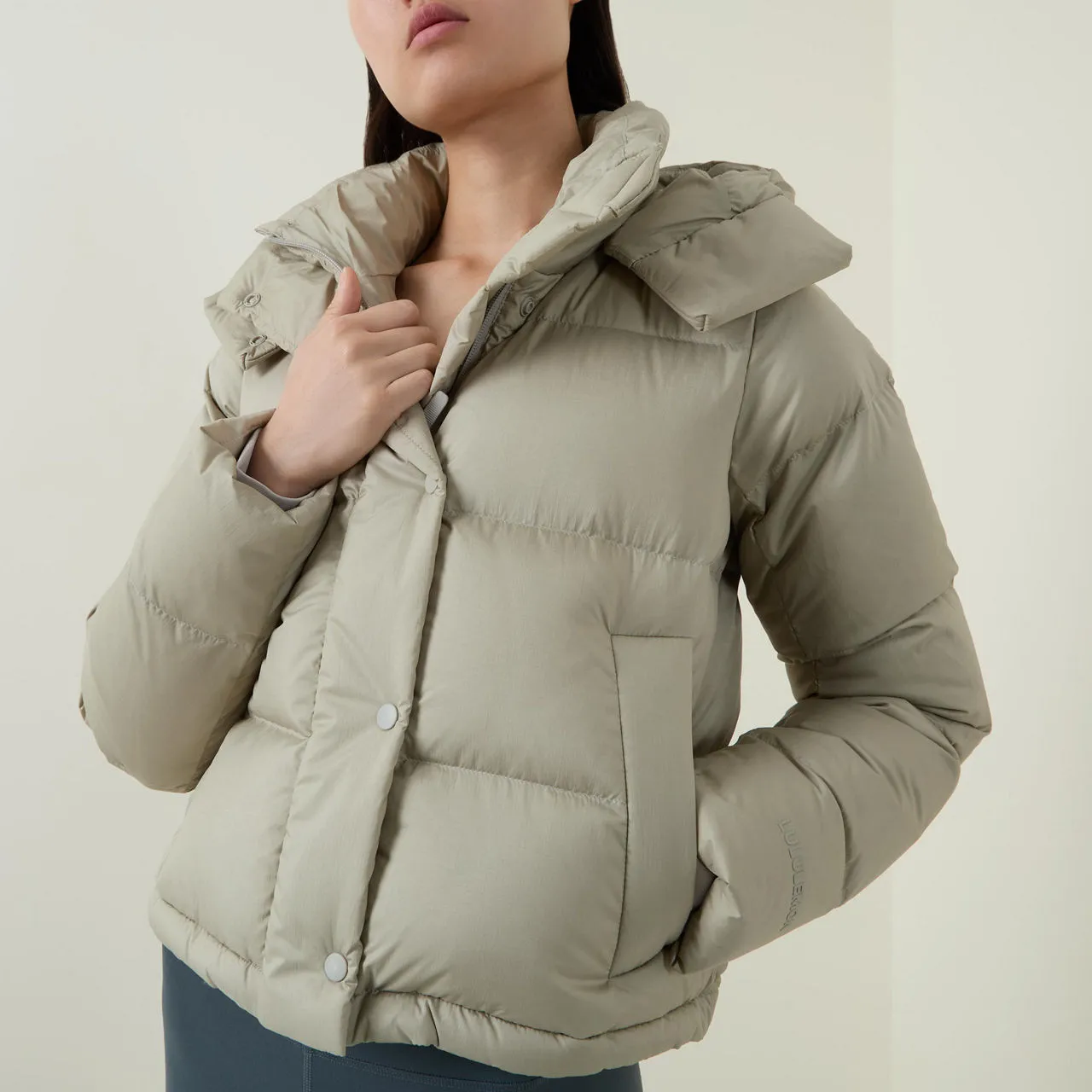 LULULEMON Wunder Puff Cropped Jacket - Light Grey