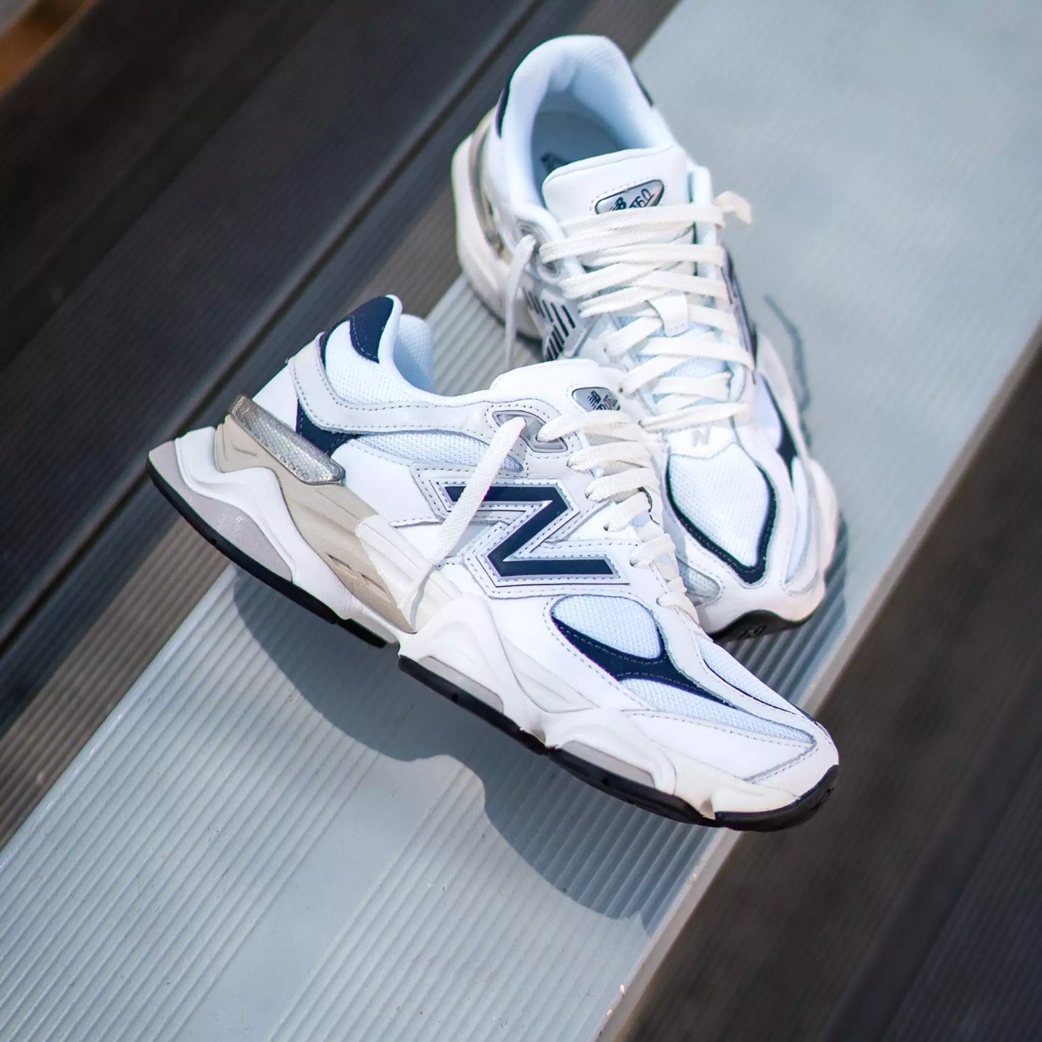 Mens New Balance 9060 (White/Midnight) - U9060VNB